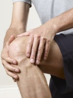 Болят колени - что делать?