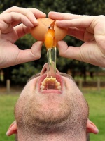 Сырые яйца - польза и вред для мужчин
